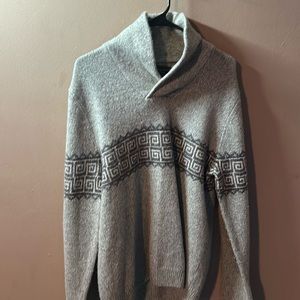 Men’s Abercrombie sweater